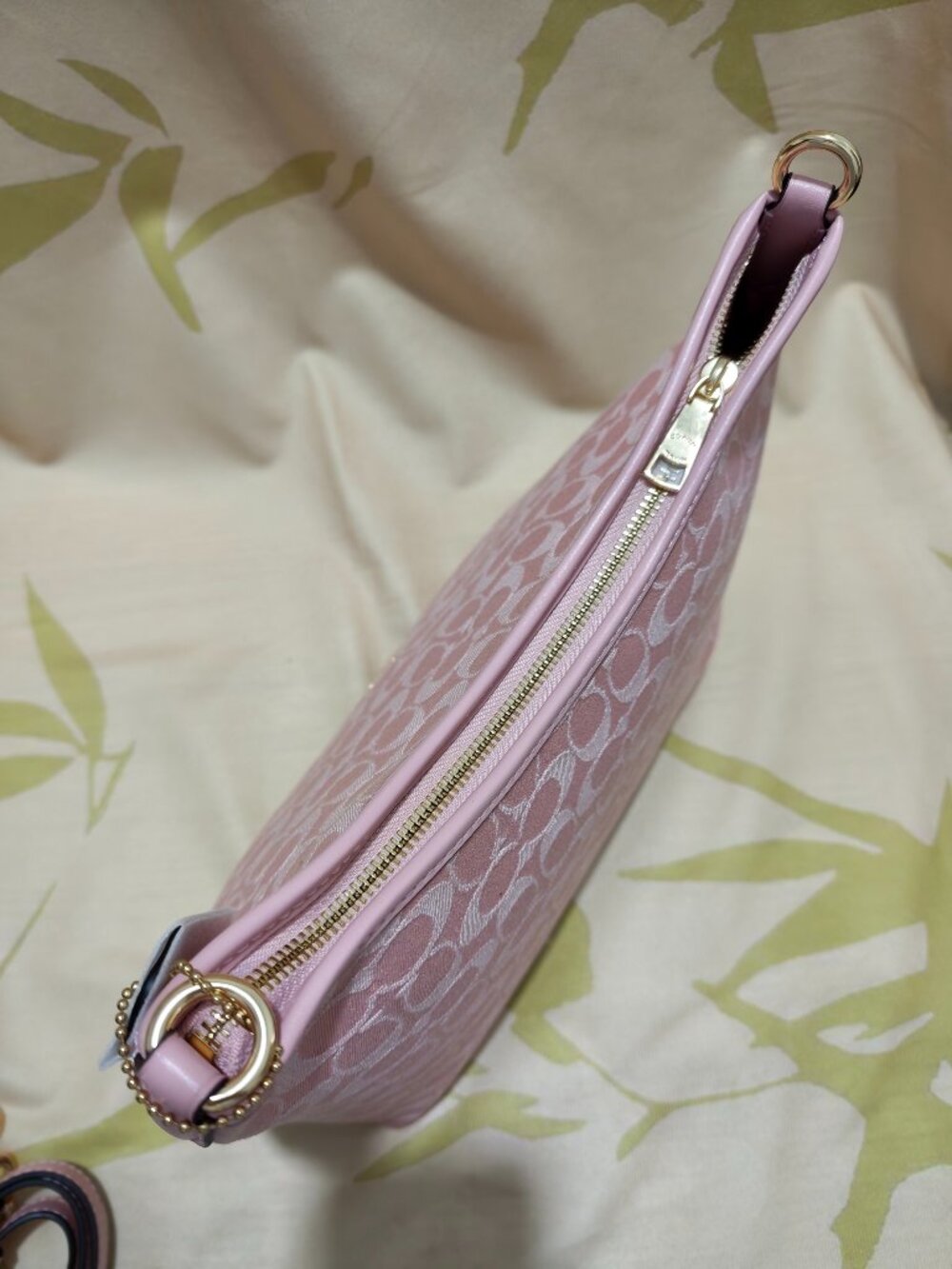 Coach Pink Signature Jacquard Hobo Bag, Extra Straps Included - Picture 7 of 13
